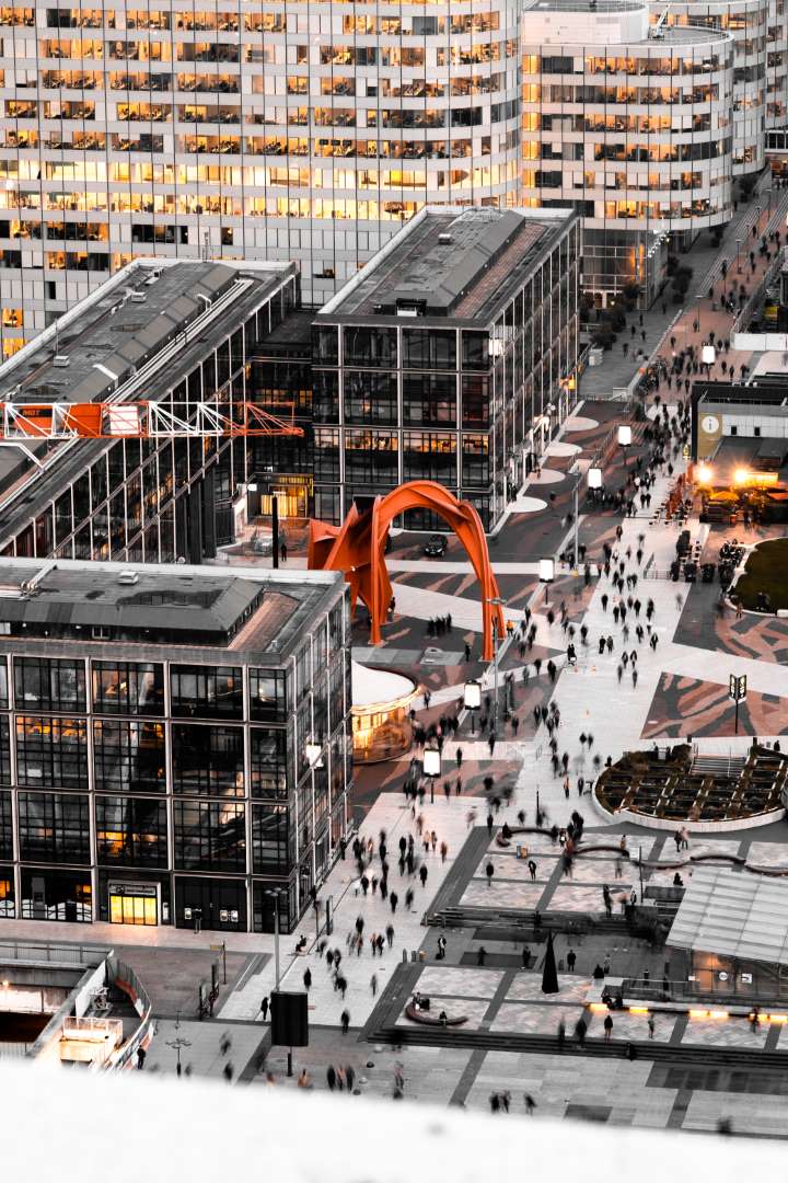 Mall Grand Plaza București (2022) 2 constructii comerciale 12